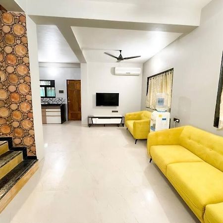 Corner House, Lonavla By Meheru-4 Bhk Villa With Pool Lonavala Exterior photo